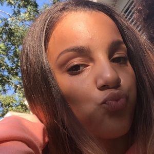 Meet your Posher, Jayda